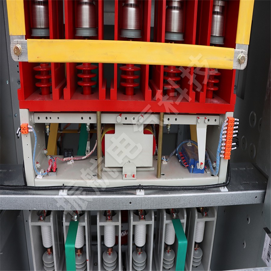 3-10KV軟起動(dòng)柜/KYN28A-12高壓電機(jī)起動(dòng)柜產(chǎn)品實(shí)物圖3